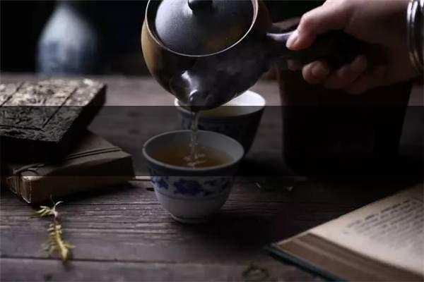 走入茶中，泡出自我-1-1