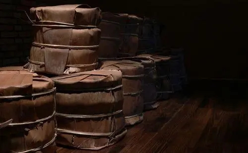 恐怖的普洱老茶翻新“技術(shù)倉”？