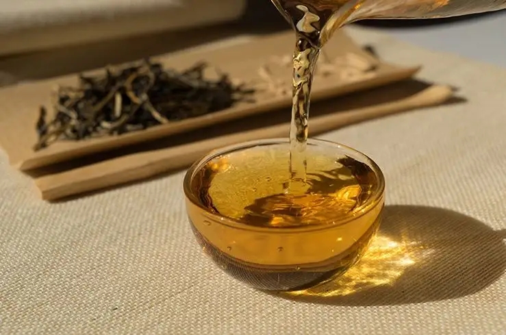 怎么喝了普洱茶嗓子會難受？