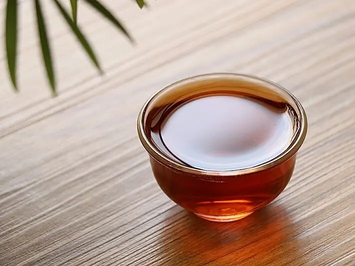 長(zhǎng)期喝普洱茶的人，都怎么樣了？為你總結(jié)：或可得到3個(gè)好處