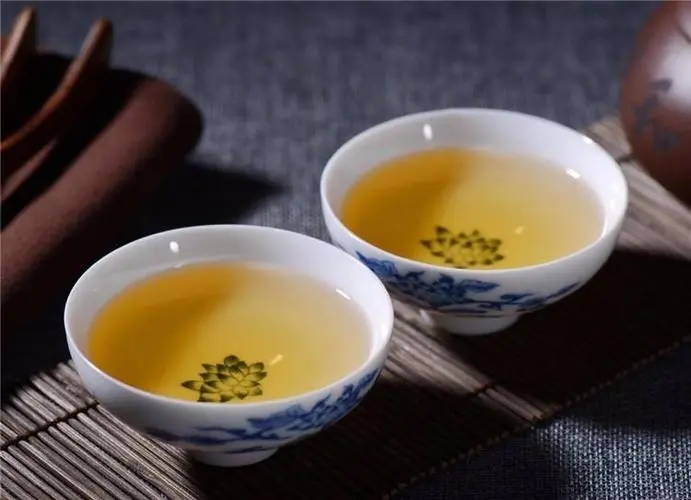 普洱老茶應該如何久藏和品鑒？