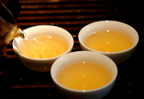 普洱茶的湯色為何是這樣的？