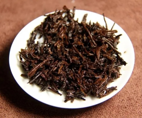 怎樣從茶香來(lái)辨認(rèn)普洱茶的好壞？