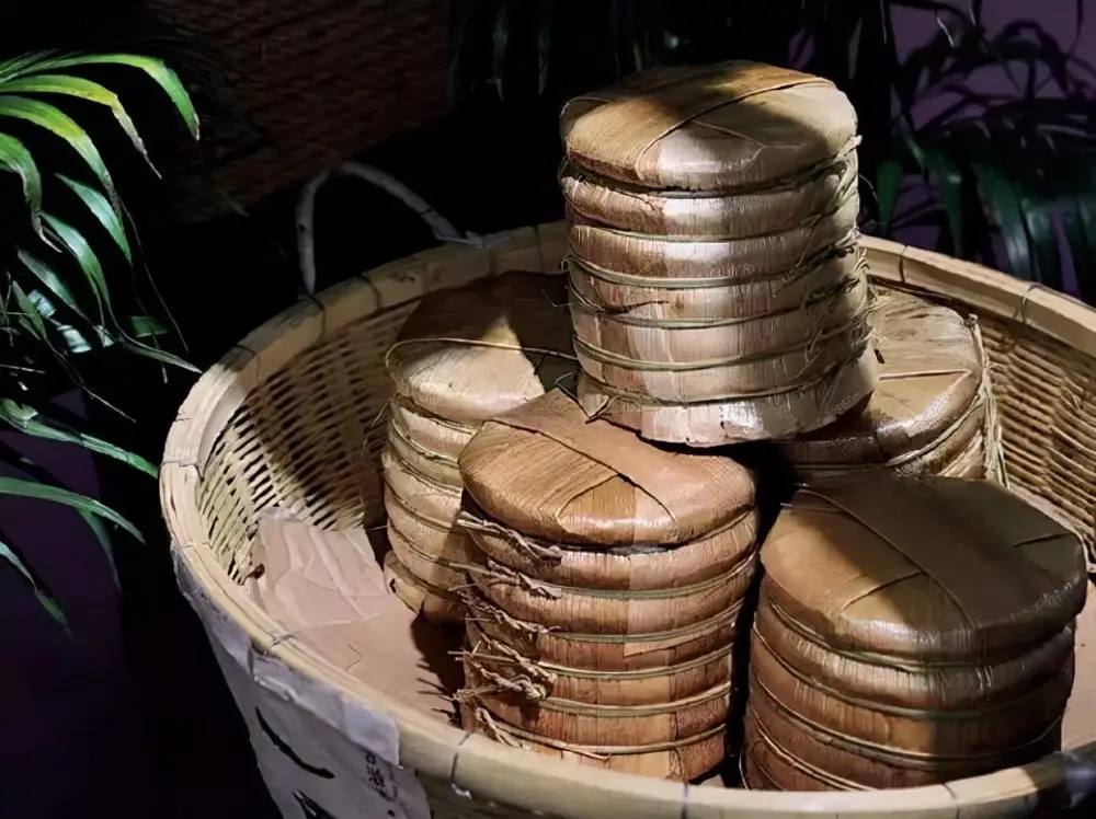 大廠出品”和“小作坊”的普洱茶，哪個更值得購買？